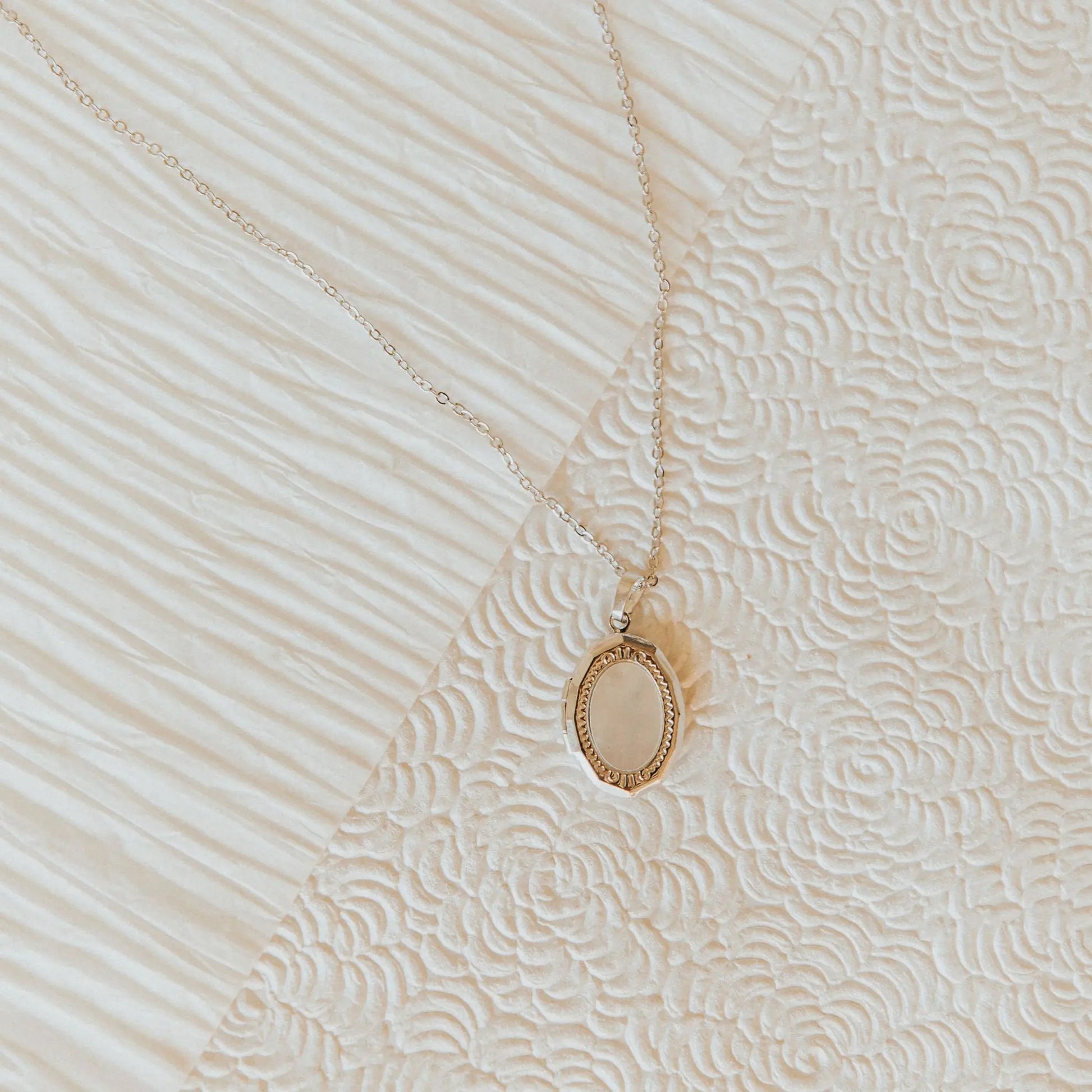 Mauve-229 - Dream Dragons