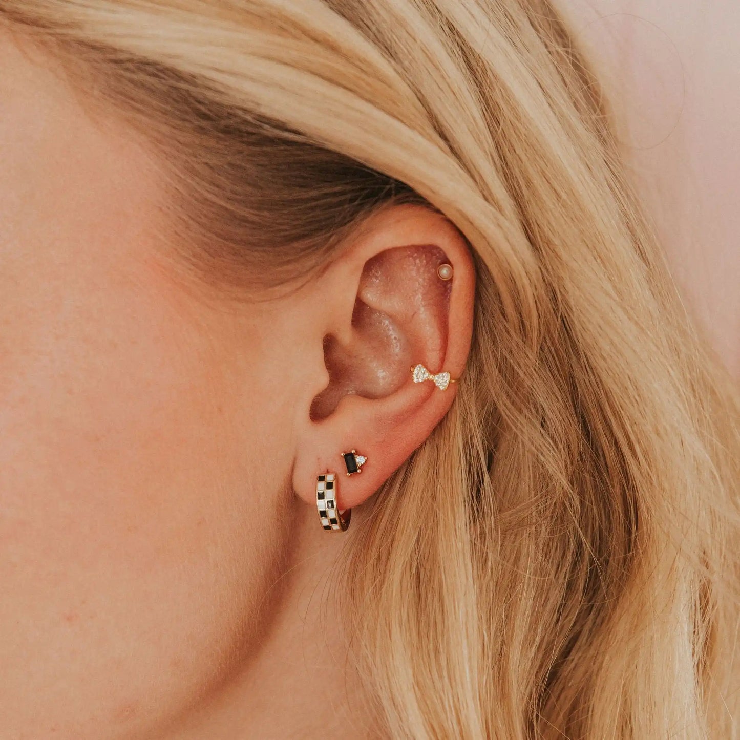 Mauve-76 - Dream Dragons